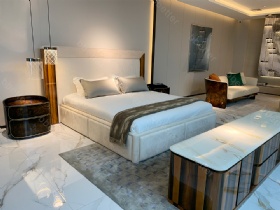 Villa Modern Luxury Wood Leather Bed